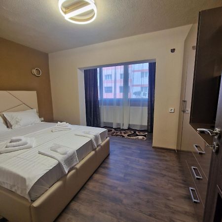 Apartament Iulius 3 Manastire Árgyasudvarhely Kültér fotó